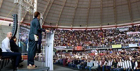 Sin acarreo ni recurso partidario se realizó el informe de Sheinbaum en Morelia, asegura Morena