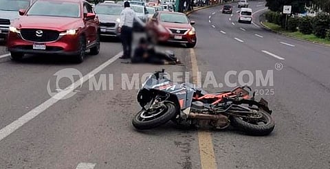 Sucede en Morelia un segundo percance vial de motociclista