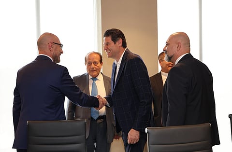 Se reúne Alfonso Martínez con Encargado de Negocios de Embajada de Armenia