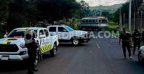 Atacan a Guardia Civil durante operativo en Zirahuén; delincuentes bloquean carreteras en reacción