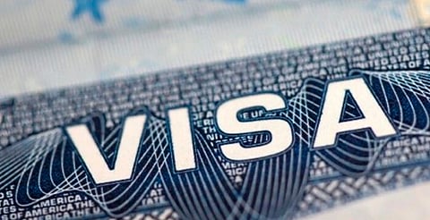 Embajada de EE.UU. seguirá tramitando visas pese a cierre federal