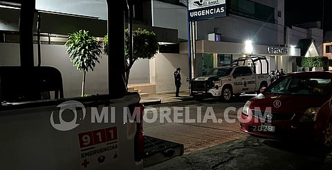 Sujetos matan a un hombre y se enfrentan contra policías; hay dos oficiales heridos, en Uruapan