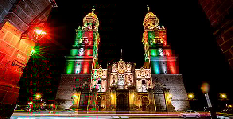 Este mes encendido de la Catedral de Morelia se iluminará con “The Champions” de ERA