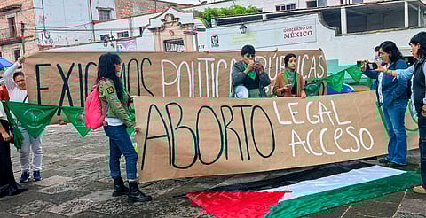 Urgen feministas a la descentralización del servicio del aborto en Michoacán