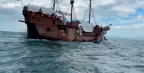 Se hunde la Marigalante, emblemático galeón turístico de Puerto Vallarta [VIDEO]