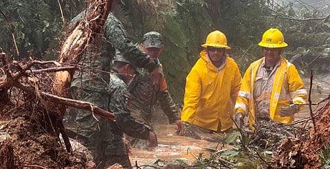 Más de 220 mil hogares recuperan electricidad tras lluvias en el centro del país: CFE