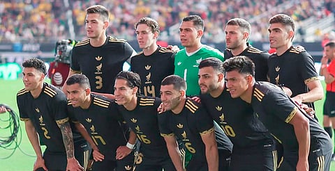 Giménez y Montes lideran a un Tri que busca reconciliarse con su afición