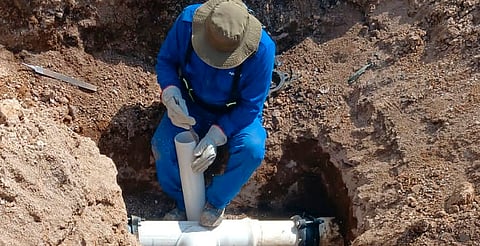 Conexión en colonia Ríos Mexicanos mejorará el suministro de agua en la zona: Adolfo Torres