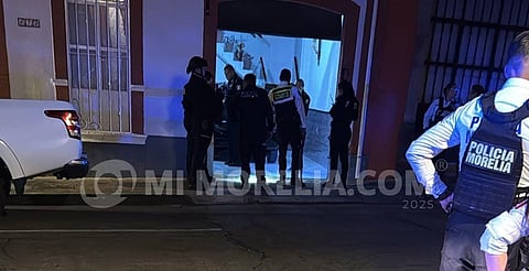 Fingen entrega de paquete y roban con violencia a abuelitos, en Morelia
