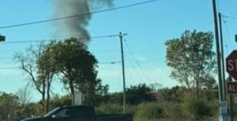 Avión con matrícula mexicana cae en EU; hay víctimas mortales
