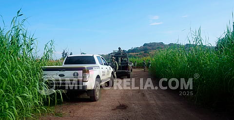 Hallan ejecutados a dos mujeres y un hombre en brecha de Jacona, Michoacán