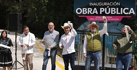 Inaugura Bedolla calle y domo en autogobierno de Donaciano Ojeda