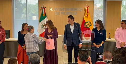 Mujeres con cáncer reciben apoyo del DIF Morelia con más de 200 prótesis y mangas