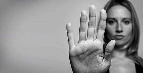 ¿Sufres violencia? La Línea de las Mujeres 079 ya está disponible todo el año