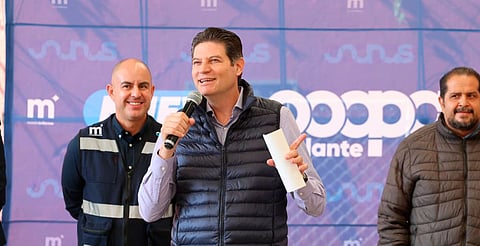 Alfonso Martínez reafirma su compromiso con la educación y la mejora de servicios en el municipio