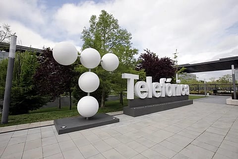 Dueña de Movistar, Telefónica, sale de México