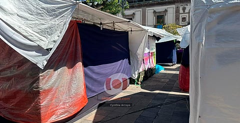 Tras más de un mes, FNLS levanta plantón en plaza Melchor Ocampo de Morelia