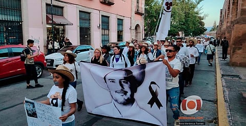 Marchan en silencio por Carlos Manzo en Morelia