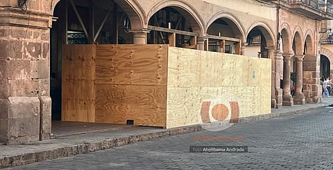 Restauración de columnas del portal Aldama culminaría en diciembre: Gerencia del Centro