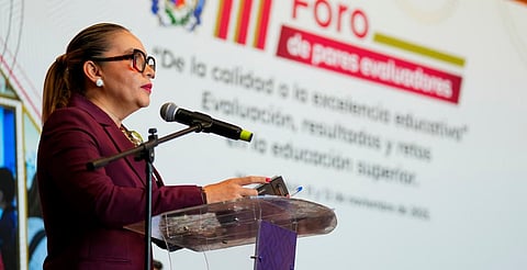 UMSNH vive una consolidación histórica en su calidad educativa; Yarabí Ávila inaugura III Foro de Pares Evaluadores