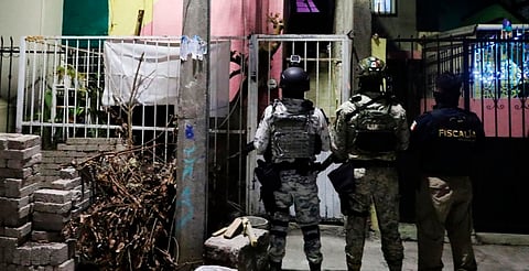 FGE ejecuta tres cateos relacionados con delitos contra la salud en Morelia; se aseguraron mil 942 dosis de narcótico