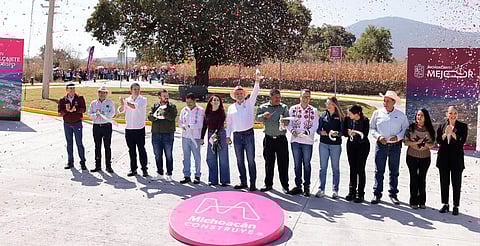 Inaugura Bedolla conexión Villas del Pedregal-San Nicolás Obispo