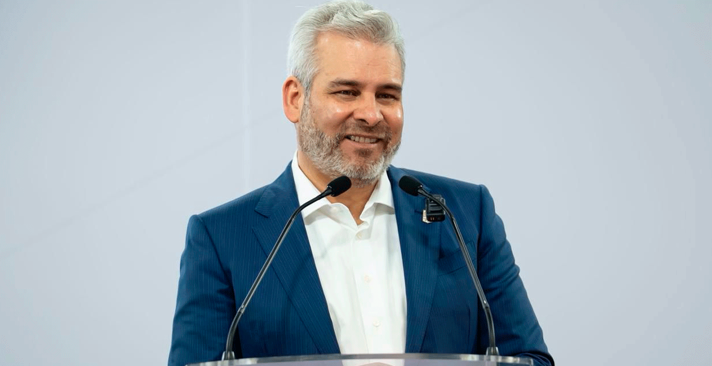 Beneficiados con Beca Gertrudis Bocanegra más de 98 mil 500 universitarios michoacanos: Bedolla