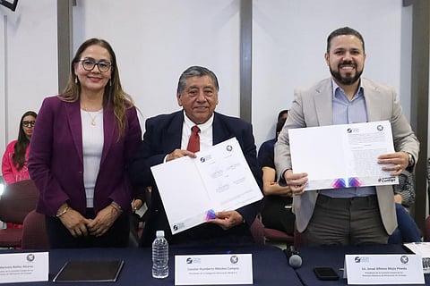 CEDH y Asociación de Locutores firman convenio de colaboración en
Michoacán