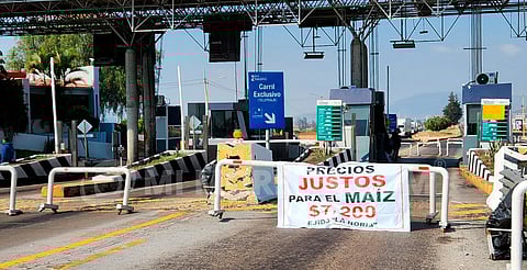 Partidos de oposición, detrás de manifestaciones de campesinos en Michoacán: Segob