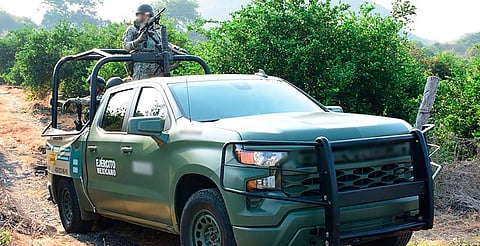 Desmantelan 7 tomas clandestinas y detienen a 5 en operativo por la paz en Michoacán