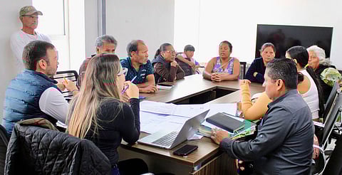 Atienden regularización de viviendas en colonias 10 de Junio y Rubén Jaramillo