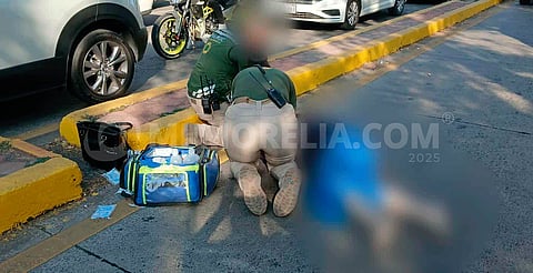 Mujer atropellada en Camelinas permanece grave y buscan a su familia