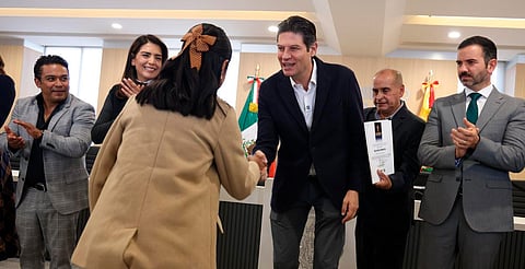 Alfonso Martínez, reconoce a deportistas morelianos 