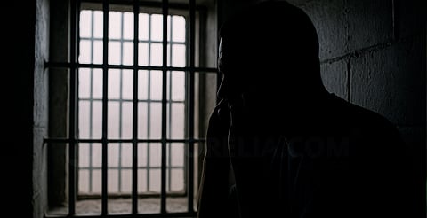 El 56% de extorsiones telefónicas provienen de solo 12 penales de México: Harfuch