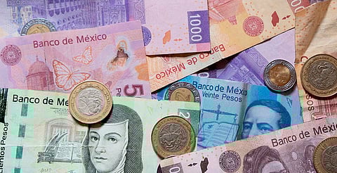 SAT rompe récord con más de 4.9 billones de pesos recaudados