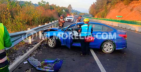 Grave accidente en la Siglo XXI deja un joven herido en tramo Uruapan-Pátzcuaro