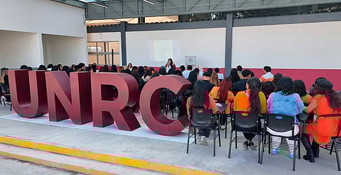 Zitácuaro, Zacapu y Múgica albergarán universidades Rosario Castellanos con modalidad semiescolarizada