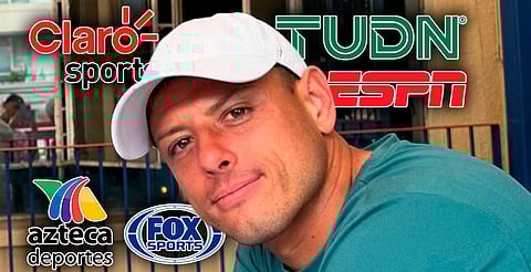 Chicharito cambiaría la cancha por la TV: televisora prepara su fichaje