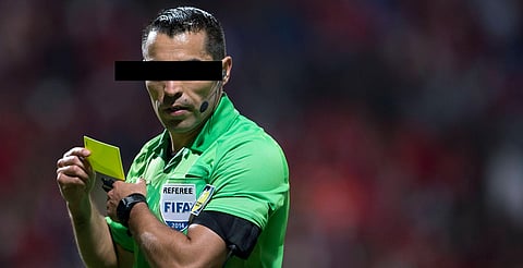 Dictan prisión preventiva a exárbitro mundialista por presunta violencia familiar