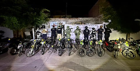 Aseguran 11 motocicletas robadas durante cateo en Jacona 