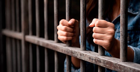 Vinculan a proceso a mujer por secuestro de servidor público de Michoacán