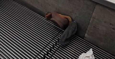 Escalera eléctrica le arranca un dedo a niño de 3 años en el WTC, CDMX