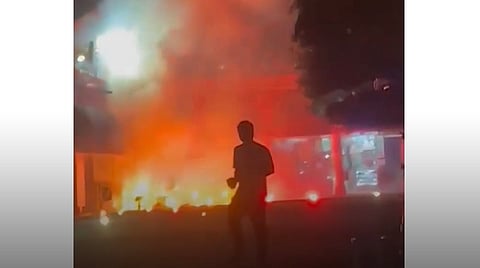 Explotan puestos de cuetes en pleno centro de Yurécuaro