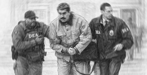 Con helicóptero, convoy y esposado: así llegó Maduro al tribunal en NY [Fotos]