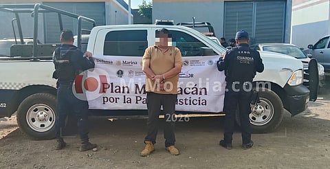 Vecinos de Taretan interceptan a sospechoso de secuestro virtual; fue entregado a la FGE