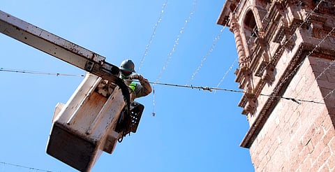 Morelia apaga su Navidad: retiran decoración del Centro Histórico