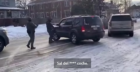 Revelan video de momento en que agente de ICE mata a mujer en redada, en EU