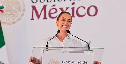 Sheinbaum llega a Michoacán; invita a la población a su primera gira