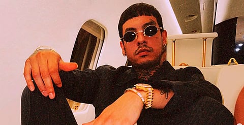 Natanael Cano obtiene amparo y evita arresto en Sonora; seguirá proceso en libertad