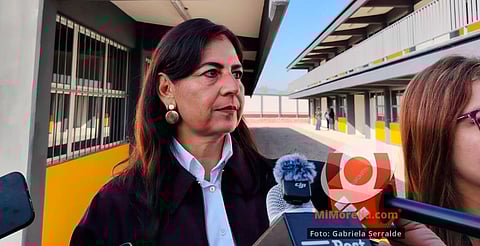 Gabriela Molina descarta aulas de palitos en Michoacán